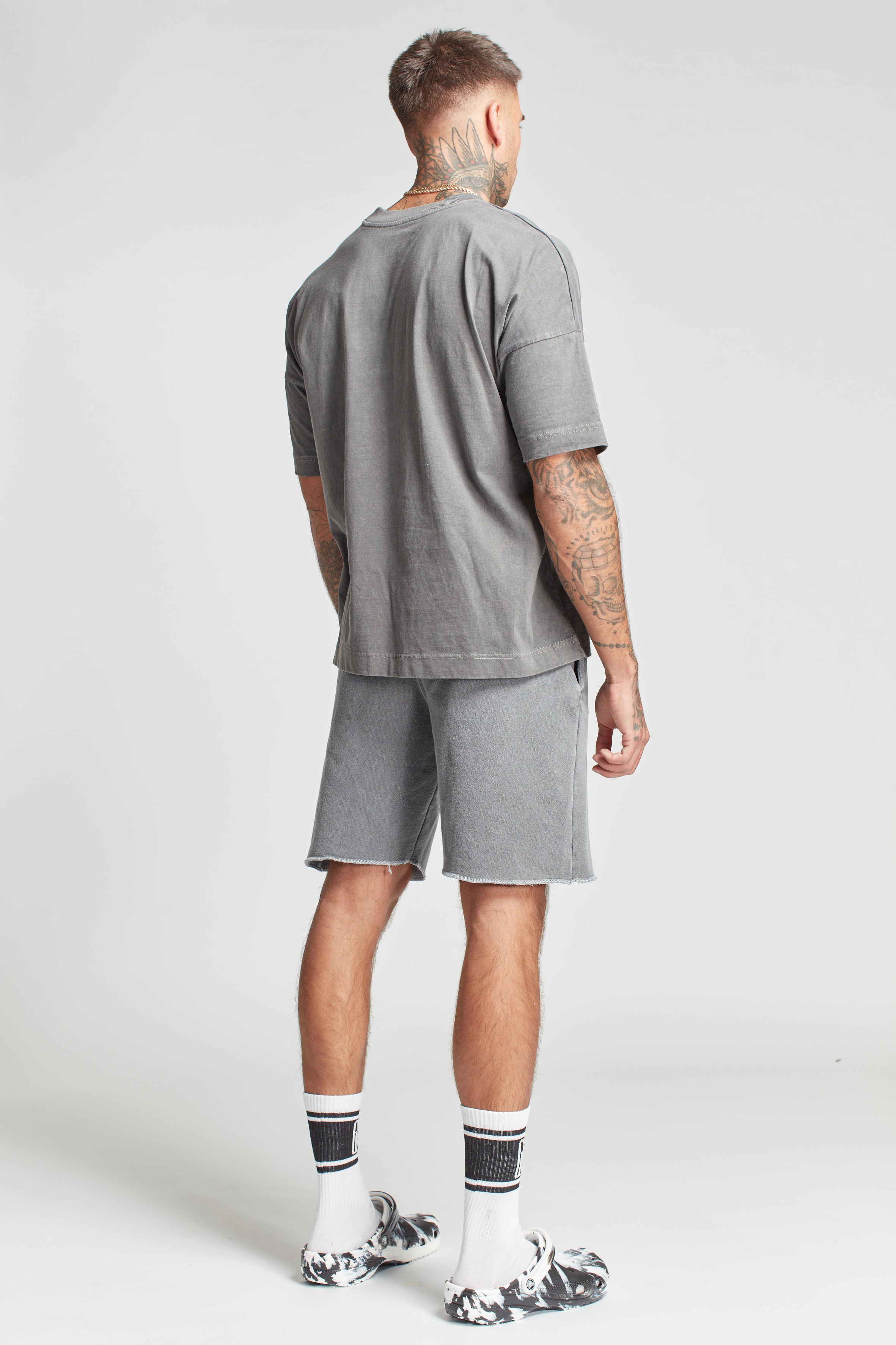 GH Thoroughbred Tee - charcoal - GiftedHeroes
